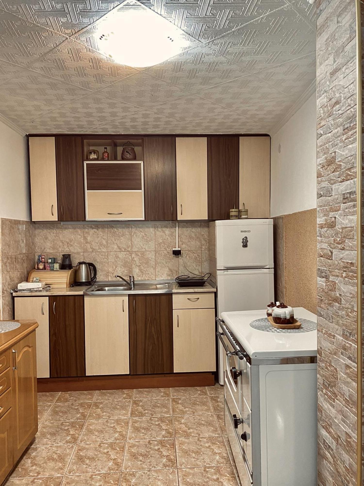 Apartman Konatar Cetinje Luaran gambar